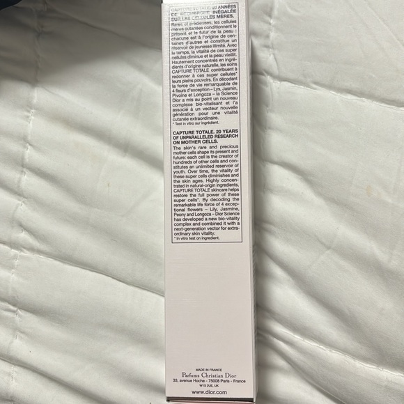 Dior capture totale super potent cleanser - Picture 2 of 4